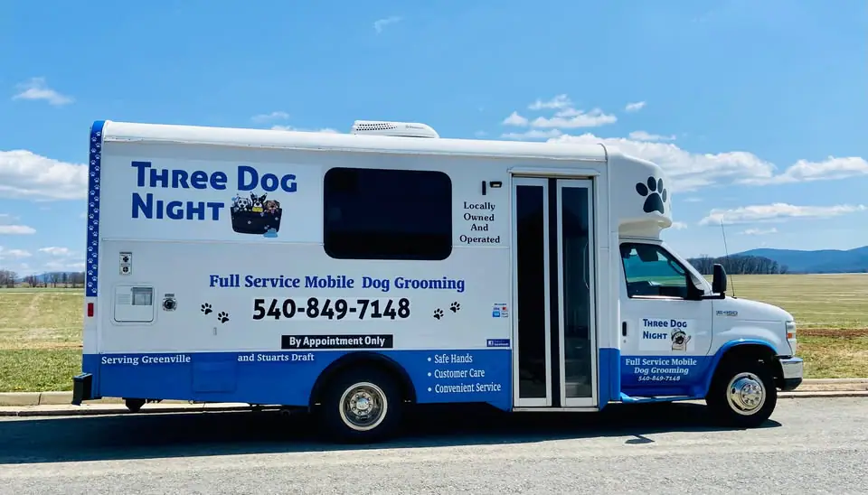 Three Dog Night Mobile Grooming image from the business Facebook page