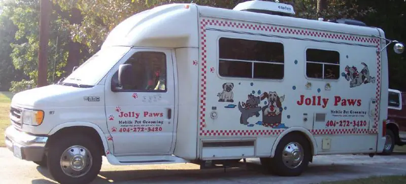 Jolly Paws Mobile Pet Grooming van in Marietta